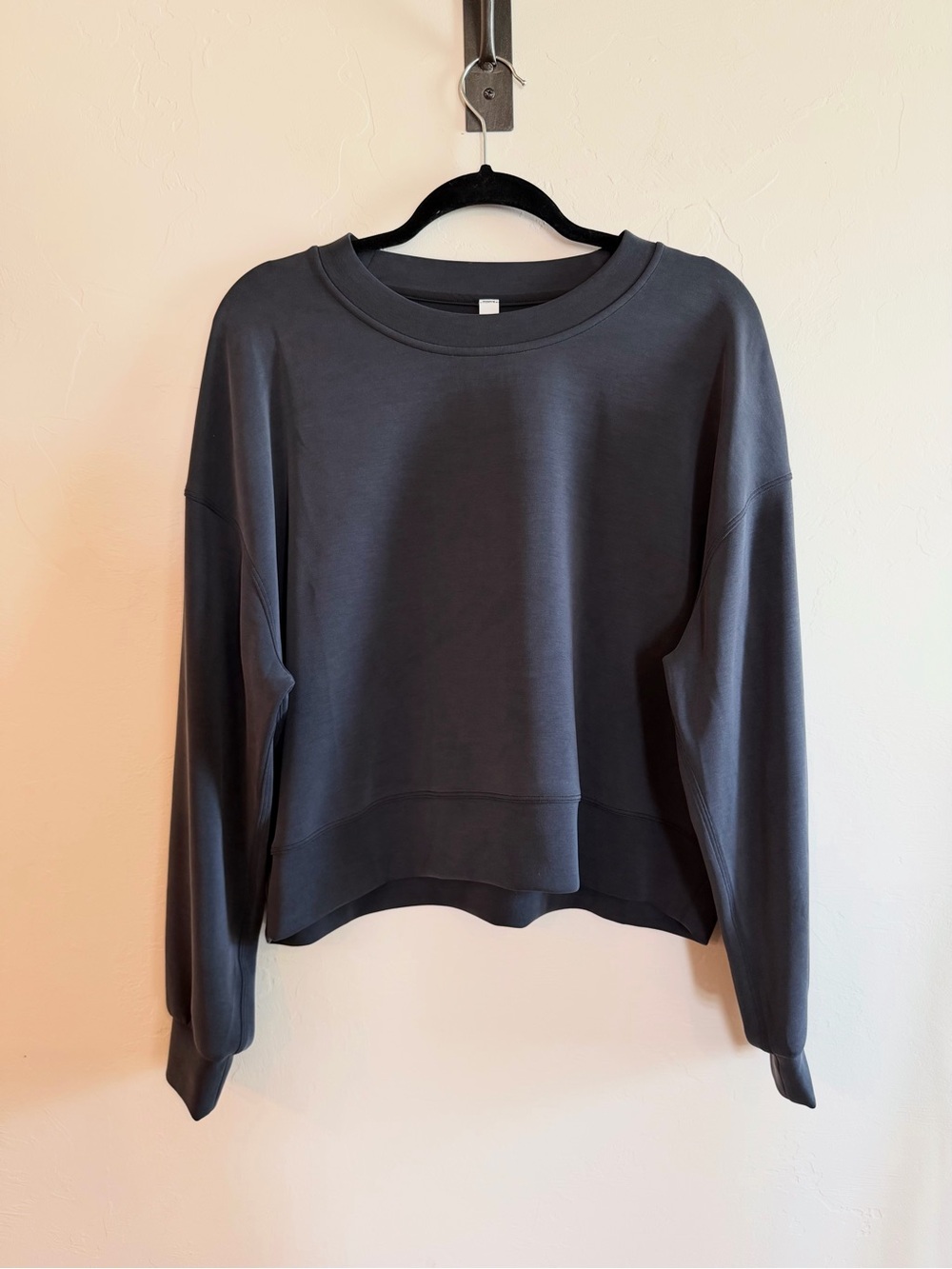 Lululemon Perfectly Oversized Cropped Crew *Black